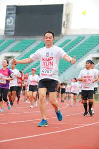 BIB: 4981, 2019, 5683
                            <button type="button" onclick="openModal(5891394)" class="btn btn-primary btn-sm float-right btn-popup" data-toggle="modal" data-target=".modal-high-quality">
                        <i class="fas fa-shopping-cart"></i> Add to Cart
                    </button>
                                            <button type="button" onclick="isThisMe(5891394, true)" class="btn btn-success btn-sm float-right btn-popup btn-isme hidden" data-toggle="tooltip" data-placement="bottom" title="นี่คือรูปของคุณใช่ไหม คลิกที่นี่เพื่อเอาเข้าอัลบั้ม">
                        <i class="fas fa-plus"></i> Add to album
                    </button>
                    <button type="button" onclick="isThisMe(5891394, false)" class="btn btn-warning btn-sm float-right btn-popup btn-isnotme hidden">
                        <i class="fas fa-ban"></i> Remove from album
                    </button>