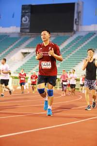 BIB: 5486
                            <button type="button" onclick="openModal(5879700)" class="btn btn-primary btn-sm float-right btn-popup" data-toggle="modal" data-target=".modal-high-quality">
                        <i class="fas fa-shopping-cart"></i> Add to Cart
                    </button>
                                            <button type="button" onclick="isThisMe(5879700, true)" class="btn btn-success btn-sm float-right btn-popup btn-isme hidden" data-toggle="tooltip" data-placement="bottom" title="นี่คือรูปของคุณใช่ไหม คลิกที่นี่เพื่อเอาเข้าอัลบั้ม">
                        <i class="fas fa-plus"></i> Add to album
                    </button>
                    <button type="button" onclick="isThisMe(5879700, false)" class="btn btn-warning btn-sm float-right btn-popup btn-isnotme hidden">
                        <i class="fas fa-ban"></i> Remove from album
                    </button>