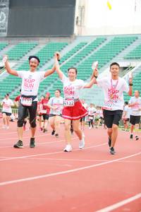 BIB: 3002, 132, 4133, 735
                            <button type="button" onclick="openModal(5889047)" class="btn btn-primary btn-sm float-right btn-popup" data-toggle="modal" data-target=".modal-high-quality">
                        <i class="fas fa-shopping-cart"></i> Add to Cart
                    </button>
                                            <button type="button" onclick="isThisMe(5889047, true)" class="btn btn-success btn-sm float-right btn-popup btn-isme hidden" data-toggle="tooltip" data-placement="bottom" title="นี่คือรูปของคุณใช่ไหม คลิกที่นี่เพื่อเอาเข้าอัลบั้ม">
                        <i class="fas fa-plus"></i> Add to album
                    </button>
                    <button type="button" onclick="isThisMe(5889047, false)" class="btn btn-warning btn-sm float-right btn-popup btn-isnotme hidden">
                        <i class="fas fa-ban"></i> Remove from album
                    </button>