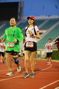 BIB: 1010, 1009
                            <button type="button" onclick="openModal(5880302)" class="btn btn-primary btn-sm float-right btn-popup" data-toggle="modal" data-target=".modal-high-quality">
                        <i class="fas fa-shopping-cart"></i> Add to Cart
                    </button>
                                            <button type="button" onclick="isThisMe(5880302, true)" class="btn btn-success btn-sm float-right btn-popup btn-isme hidden" data-toggle="tooltip" data-placement="bottom" title="นี่คือรูปของคุณใช่ไหม คลิกที่นี่เพื่อเอาเข้าอัลบั้ม">
                        <i class="fas fa-plus"></i> Add to album
                    </button>
                    <button type="button" onclick="isThisMe(5880302, false)" class="btn btn-warning btn-sm float-right btn-popup btn-isnotme hidden">
                        <i class="fas fa-ban"></i> Remove from album
                    </button>