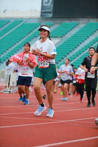 BIB: 5902, 2499, 8426
                            <button type="button" onclick="openModal(5884358)" class="btn btn-primary btn-sm float-right btn-popup" data-toggle="modal" data-target=".modal-high-quality">
                        <i class="fas fa-shopping-cart"></i> Add to Cart
                    </button>
                                            <button type="button" onclick="isThisMe(5884358, true)" class="btn btn-success btn-sm float-right btn-popup btn-isme hidden" data-toggle="tooltip" data-placement="bottom" title="นี่คือรูปของคุณใช่ไหม คลิกที่นี่เพื่อเอาเข้าอัลบั้ม">
                        <i class="fas fa-plus"></i> Add to album
                    </button>
                    <button type="button" onclick="isThisMe(5884358, false)" class="btn btn-warning btn-sm float-right btn-popup btn-isnotme hidden">
                        <i class="fas fa-ban"></i> Remove from album
                    </button>