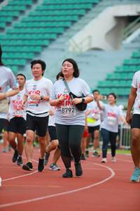 BIB: 4539, 8792
                            <button type="button" onclick="openModal(5884616)" class="btn btn-primary btn-sm float-right btn-popup" data-toggle="modal" data-target=".modal-high-quality">
                        <i class="fas fa-shopping-cart"></i> Add to Cart
                    </button>
                                            <button type="button" onclick="isThisMe(5884616, true)" class="btn btn-success btn-sm float-right btn-popup btn-isme hidden" data-toggle="tooltip" data-placement="bottom" title="นี่คือรูปของคุณใช่ไหม คลิกที่นี่เพื่อเอาเข้าอัลบั้ม">
                        <i class="fas fa-plus"></i> Add to album
                    </button>
                    <button type="button" onclick="isThisMe(5884616, false)" class="btn btn-warning btn-sm float-right btn-popup btn-isnotme hidden">
                        <i class="fas fa-ban"></i> Remove from album
                    </button>