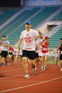 BIB: 1290, 012
                            <button type="button" onclick="openModal(5880952)" class="btn btn-primary btn-sm float-right btn-popup" data-toggle="modal" data-target=".modal-high-quality">
                        <i class="fas fa-shopping-cart"></i> Add to Cart
                    </button>
                                            <button type="button" onclick="isThisMe(5880952, true)" class="btn btn-success btn-sm float-right btn-popup btn-isme hidden" data-toggle="tooltip" data-placement="bottom" title="นี่คือรูปของคุณใช่ไหม คลิกที่นี่เพื่อเอาเข้าอัลบั้ม">
                        <i class="fas fa-plus"></i> Add to album
                    </button>
                    <button type="button" onclick="isThisMe(5880952, false)" class="btn btn-warning btn-sm float-right btn-popup btn-isnotme hidden">
                        <i class="fas fa-ban"></i> Remove from album
                    </button>