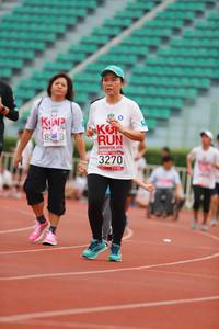 BIB: 3270
                            <button type="button" onclick="openModal(5894186)" class="btn btn-primary btn-sm float-right btn-popup" data-toggle="modal" data-target=".modal-high-quality">
                        <i class="fas fa-shopping-cart"></i> Add to Cart
                    </button>
                                            <button type="button" onclick="isThisMe(5894186, true)" class="btn btn-success btn-sm float-right btn-popup btn-isme hidden" data-toggle="tooltip" data-placement="bottom" title="นี่คือรูปของคุณใช่ไหม คลิกที่นี่เพื่อเอาเข้าอัลบั้ม">
                        <i class="fas fa-plus"></i> Add to album
                    </button>
                    <button type="button" onclick="isThisMe(5894186, false)" class="btn btn-warning btn-sm float-right btn-popup btn-isnotme hidden">
                        <i class="fas fa-ban"></i> Remove from album
                    </button>