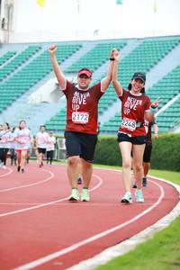 BIB: 2172, 2248, 
                            <button type="button" onclick="openModal(5885549)" class="btn btn-primary btn-sm float-right btn-popup" data-toggle="modal" data-target=".modal-high-quality">
                        <i class="fas fa-shopping-cart"></i> Add to Cart
                    </button>
                                            <button type="button" onclick="isThisMe(5885549, true)" class="btn btn-success btn-sm float-right btn-popup btn-isme hidden" data-toggle="tooltip" data-placement="bottom" title="นี่คือรูปของคุณใช่ไหม คลิกที่นี่เพื่อเอาเข้าอัลบั้ม">
                        <i class="fas fa-plus"></i> Add to album
                    </button>
                    <button type="button" onclick="isThisMe(5885549, false)" class="btn btn-warning btn-sm float-right btn-popup btn-isnotme hidden">
                        <i class="fas fa-ban"></i> Remove from album
                    </button>