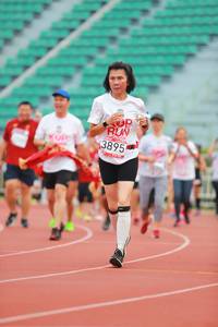 BIB: 3895
                            <button type="button" onclick="openModal(5888354)" class="btn btn-primary btn-sm float-right btn-popup" data-toggle="modal" data-target=".modal-high-quality">
                        <i class="fas fa-shopping-cart"></i> Add to Cart
                    </button>
                                            <button type="button" onclick="isThisMe(5888354, true)" class="btn btn-success btn-sm float-right btn-popup btn-isme hidden" data-toggle="tooltip" data-placement="bottom" title="นี่คือรูปของคุณใช่ไหม คลิกที่นี่เพื่อเอาเข้าอัลบั้ม">
                        <i class="fas fa-plus"></i> Add to album
                    </button>
                    <button type="button" onclick="isThisMe(5888354, false)" class="btn btn-warning btn-sm float-right btn-popup btn-isnotme hidden">
                        <i class="fas fa-ban"></i> Remove from album
                    </button>