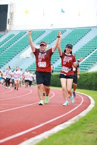 BIB: 2172, 2248
                            <button type="button" onclick="openModal(5885558)" class="btn btn-primary btn-sm float-right btn-popup" data-toggle="modal" data-target=".modal-high-quality">
                        <i class="fas fa-shopping-cart"></i> Add to Cart
                    </button>
                                            <button type="button" onclick="isThisMe(5885558, true)" class="btn btn-success btn-sm float-right btn-popup btn-isme hidden" data-toggle="tooltip" data-placement="bottom" title="นี่คือรูปของคุณใช่ไหม คลิกที่นี่เพื่อเอาเข้าอัลบั้ม">
                        <i class="fas fa-plus"></i> Add to album
                    </button>
                    <button type="button" onclick="isThisMe(5885558, false)" class="btn btn-warning btn-sm float-right btn-popup btn-isnotme hidden">
                        <i class="fas fa-ban"></i> Remove from album
                    </button>