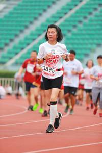 BIB: 3895
                            <button type="button" onclick="openModal(5888411)" class="btn btn-primary btn-sm float-right btn-popup" data-toggle="modal" data-target=".modal-high-quality">
                        <i class="fas fa-shopping-cart"></i> Add to Cart
                    </button>
                                            <button type="button" onclick="isThisMe(5888411, true)" class="btn btn-success btn-sm float-right btn-popup btn-isme hidden" data-toggle="tooltip" data-placement="bottom" title="นี่คือรูปของคุณใช่ไหม คลิกที่นี่เพื่อเอาเข้าอัลบั้ม">
                        <i class="fas fa-plus"></i> Add to album
                    </button>
                    <button type="button" onclick="isThisMe(5888411, false)" class="btn btn-warning btn-sm float-right btn-popup btn-isnotme hidden">
                        <i class="fas fa-ban"></i> Remove from album
                    </button>