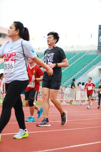 BIB: 536
                            <button type="button" onclick="openModal(5892988)" class="btn btn-primary btn-sm float-right btn-popup" data-toggle="modal" data-target=".modal-high-quality">
                        <i class="fas fa-shopping-cart"></i> Add to Cart
                    </button>
                                            <button type="button" onclick="isThisMe(5892988, true)" class="btn btn-success btn-sm float-right btn-popup btn-isme hidden" data-toggle="tooltip" data-placement="bottom" title="นี่คือรูปของคุณใช่ไหม คลิกที่นี่เพื่อเอาเข้าอัลบั้ม">
                        <i class="fas fa-plus"></i> Add to album
                    </button>
                    <button type="button" onclick="isThisMe(5892988, false)" class="btn btn-warning btn-sm float-right btn-popup btn-isnotme hidden">
                        <i class="fas fa-ban"></i> Remove from album
                    </button>