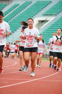 BIB: 1005, 004, 347
                            <button type="button" onclick="openModal(5887190)" class="btn btn-primary btn-sm float-right btn-popup" data-toggle="modal" data-target=".modal-high-quality">
                        <i class="fas fa-shopping-cart"></i> Add to Cart
                    </button>
                                            <button type="button" onclick="isThisMe(5887190, true)" class="btn btn-success btn-sm float-right btn-popup btn-isme hidden" data-toggle="tooltip" data-placement="bottom" title="นี่คือรูปของคุณใช่ไหม คลิกที่นี่เพื่อเอาเข้าอัลบั้ม">
                        <i class="fas fa-plus"></i> Add to album
                    </button>
                    <button type="button" onclick="isThisMe(5887190, false)" class="btn btn-warning btn-sm float-right btn-popup btn-isnotme hidden">
                        <i class="fas fa-ban"></i> Remove from album
                    </button>