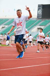 BIB: 6091
                            <button type="button" onclick="openModal(5886131)" class="btn btn-primary btn-sm float-right btn-popup" data-toggle="modal" data-target=".modal-high-quality">
                        <i class="fas fa-shopping-cart"></i> Add to Cart
                    </button>
                                            <button type="button" onclick="isThisMe(5886131, true)" class="btn btn-success btn-sm float-right btn-popup btn-isme hidden" data-toggle="tooltip" data-placement="bottom" title="นี่คือรูปของคุณใช่ไหม คลิกที่นี่เพื่อเอาเข้าอัลบั้ม">
                        <i class="fas fa-plus"></i> Add to album
                    </button>
                    <button type="button" onclick="isThisMe(5886131, false)" class="btn btn-warning btn-sm float-right btn-popup btn-isnotme hidden">
                        <i class="fas fa-ban"></i> Remove from album
                    </button>