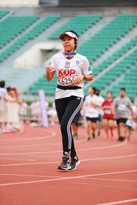 BIB: 1625
                            <button type="button" onclick="openModal(5892756)" class="btn btn-primary btn-sm float-right btn-popup" data-toggle="modal" data-target=".modal-high-quality">
                        <i class="fas fa-shopping-cart"></i> Add to Cart
                    </button>
                                            <button type="button" onclick="isThisMe(5892756, true)" class="btn btn-success btn-sm float-right btn-popup btn-isme hidden" data-toggle="tooltip" data-placement="bottom" title="นี่คือรูปของคุณใช่ไหม คลิกที่นี่เพื่อเอาเข้าอัลบั้ม">
                        <i class="fas fa-plus"></i> Add to album
                    </button>
                    <button type="button" onclick="isThisMe(5892756, false)" class="btn btn-warning btn-sm float-right btn-popup btn-isnotme hidden">
                        <i class="fas fa-ban"></i> Remove from album
                    </button>