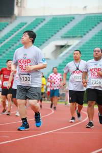 BIB: 7072, 019, 6130, 7356
                            <button type="button" onclick="openModal(5886671)" class="btn btn-primary btn-sm float-right btn-popup" data-toggle="modal" data-target=".modal-high-quality">
                        <i class="fas fa-shopping-cart"></i> Add to Cart
                    </button>
                                            <button type="button" onclick="isThisMe(5886671, true)" class="btn btn-success btn-sm float-right btn-popup btn-isme hidden" data-toggle="tooltip" data-placement="bottom" title="นี่คือรูปของคุณใช่ไหม คลิกที่นี่เพื่อเอาเข้าอัลบั้ม">
                        <i class="fas fa-plus"></i> Add to album
                    </button>
                    <button type="button" onclick="isThisMe(5886671, false)" class="btn btn-warning btn-sm float-right btn-popup btn-isnotme hidden">
                        <i class="fas fa-ban"></i> Remove from album
                    </button>