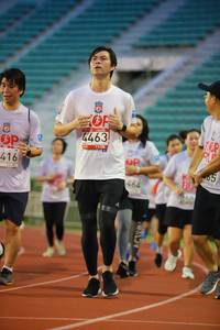 BIB: 4463, 416, 464
                            <button type="button" onclick="openModal(5881740)" class="btn btn-primary btn-sm float-right btn-popup" data-toggle="modal" data-target=".modal-high-quality">
                        <i class="fas fa-shopping-cart"></i> Add to Cart
                    </button>
                                            <button type="button" onclick="isThisMe(5881740, true)" class="btn btn-success btn-sm float-right btn-popup btn-isme hidden" data-toggle="tooltip" data-placement="bottom" title="นี่คือรูปของคุณใช่ไหม คลิกที่นี่เพื่อเอาเข้าอัลบั้ม">
                        <i class="fas fa-plus"></i> Add to album
                    </button>
                    <button type="button" onclick="isThisMe(5881740, false)" class="btn btn-warning btn-sm float-right btn-popup btn-isnotme hidden">
                        <i class="fas fa-ban"></i> Remove from album
                    </button>