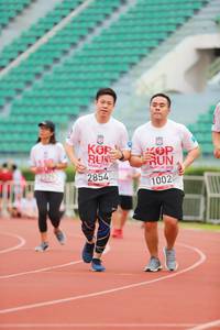 BIB: 2019, 2854, 1002
                            <button type="button" onclick="openModal(5887996)" class="btn btn-primary btn-sm float-right btn-popup" data-toggle="modal" data-target=".modal-high-quality">
                        <i class="fas fa-shopping-cart"></i> Add to Cart
                    </button>
                                            <button type="button" onclick="isThisMe(5887996, true)" class="btn btn-success btn-sm float-right btn-popup btn-isme hidden" data-toggle="tooltip" data-placement="bottom" title="นี่คือรูปของคุณใช่ไหม คลิกที่นี่เพื่อเอาเข้าอัลบั้ม">
                        <i class="fas fa-plus"></i> Add to album
                    </button>
                    <button type="button" onclick="isThisMe(5887996, false)" class="btn btn-warning btn-sm float-right btn-popup btn-isnotme hidden">
                        <i class="fas fa-ban"></i> Remove from album
                    </button>