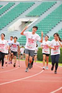 BIB: 1381, 5437, 493, 1380, 8002
                            <button type="button" onclick="openModal(5894536)" class="btn btn-primary btn-sm float-right btn-popup" data-toggle="modal" data-target=".modal-high-quality">
                        <i class="fas fa-shopping-cart"></i> Add to Cart
                    </button>
                                            <button type="button" onclick="isThisMe(5894536, true)" class="btn btn-success btn-sm float-right btn-popup btn-isme hidden" data-toggle="tooltip" data-placement="bottom" title="นี่คือรูปของคุณใช่ไหม คลิกที่นี่เพื่อเอาเข้าอัลบั้ม">
                        <i class="fas fa-plus"></i> Add to album
                    </button>
                    <button type="button" onclick="isThisMe(5894536, false)" class="btn btn-warning btn-sm float-right btn-popup btn-isnotme hidden">
                        <i class="fas fa-ban"></i> Remove from album
                    </button>