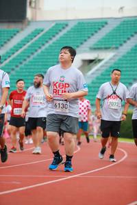 BIB: 7072, 922, 6130, 893
                            <button type="button" onclick="openModal(5886654)" class="btn btn-primary btn-sm float-right btn-popup" data-toggle="modal" data-target=".modal-high-quality">
                        <i class="fas fa-shopping-cart"></i> Add to Cart
                    </button>
                                            <button type="button" onclick="isThisMe(5886654, true)" class="btn btn-success btn-sm float-right btn-popup btn-isme hidden" data-toggle="tooltip" data-placement="bottom" title="นี่คือรูปของคุณใช่ไหม คลิกที่นี่เพื่อเอาเข้าอัลบั้ม">
                        <i class="fas fa-plus"></i> Add to album
                    </button>
                    <button type="button" onclick="isThisMe(5886654, false)" class="btn btn-warning btn-sm float-right btn-popup btn-isnotme hidden">
                        <i class="fas fa-ban"></i> Remove from album
                    </button>