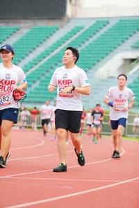 BIB: 096, 582
                            <button type="button" onclick="openModal(5887675)" class="btn btn-primary btn-sm float-right btn-popup" data-toggle="modal" data-target=".modal-high-quality">
                        <i class="fas fa-shopping-cart"></i> Add to Cart
                    </button>
                                            <button type="button" onclick="isThisMe(5887675, true)" class="btn btn-success btn-sm float-right btn-popup btn-isme hidden" data-toggle="tooltip" data-placement="bottom" title="นี่คือรูปของคุณใช่ไหม คลิกที่นี่เพื่อเอาเข้าอัลบั้ม">
                        <i class="fas fa-plus"></i> Add to album
                    </button>
                    <button type="button" onclick="isThisMe(5887675, false)" class="btn btn-warning btn-sm float-right btn-popup btn-isnotme hidden">
                        <i class="fas fa-ban"></i> Remove from album
                    </button>