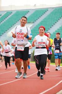 BIB: 3744, 3747
                            <button type="button" onclick="openModal(5897948)" class="btn btn-primary btn-sm float-right btn-popup" data-toggle="modal" data-target=".modal-high-quality">
                        <i class="fas fa-shopping-cart"></i> Add to Cart
                    </button>
                                            <button type="button" onclick="isThisMe(5897948, true)" class="btn btn-success btn-sm float-right btn-popup btn-isme hidden" data-toggle="tooltip" data-placement="bottom" title="นี่คือรูปของคุณใช่ไหม คลิกที่นี่เพื่อเอาเข้าอัลบั้ม">
                        <i class="fas fa-plus"></i> Add to album
                    </button>
                    <button type="button" onclick="isThisMe(5897948, false)" class="btn btn-warning btn-sm float-right btn-popup btn-isnotme hidden">
                        <i class="fas fa-ban"></i> Remove from album
                    </button>