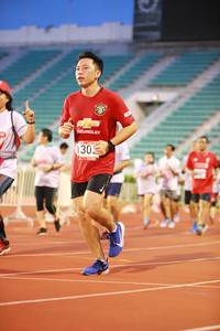 BIB: 1302
                            <button type="button" onclick="openModal(5879954)" class="btn btn-primary btn-sm float-right btn-popup" data-toggle="modal" data-target=".modal-high-quality">
                        <i class="fas fa-shopping-cart"></i> Add to Cart
                    </button>
                                            <button type="button" onclick="isThisMe(5879954, true)" class="btn btn-success btn-sm float-right btn-popup btn-isme hidden" data-toggle="tooltip" data-placement="bottom" title="นี่คือรูปของคุณใช่ไหม คลิกที่นี่เพื่อเอาเข้าอัลบั้ม">
                        <i class="fas fa-plus"></i> Add to album
                    </button>
                    <button type="button" onclick="isThisMe(5879954, false)" class="btn btn-warning btn-sm float-right btn-popup btn-isnotme hidden">
                        <i class="fas fa-ban"></i> Remove from album
                    </button>