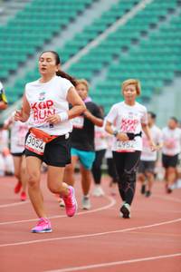 BIB: 952, 3054
                            <button type="button" onclick="openModal(5898635)" class="btn btn-primary btn-sm float-right btn-popup" data-toggle="modal" data-target=".modal-high-quality">
                        <i class="fas fa-shopping-cart"></i> Add to Cart
                    </button>
                                            <button type="button" onclick="isThisMe(5898635, true)" class="btn btn-success btn-sm float-right btn-popup btn-isme hidden" data-toggle="tooltip" data-placement="bottom" title="นี่คือรูปของคุณใช่ไหม คลิกที่นี่เพื่อเอาเข้าอัลบั้ม">
                        <i class="fas fa-plus"></i> Add to album
                    </button>
                    <button type="button" onclick="isThisMe(5898635, false)" class="btn btn-warning btn-sm float-right btn-popup btn-isnotme hidden">
                        <i class="fas fa-ban"></i> Remove from album
                    </button>