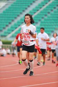 BIB: 3895, 201
                            <button type="button" onclick="openModal(5888445)" class="btn btn-primary btn-sm float-right btn-popup" data-toggle="modal" data-target=".modal-high-quality">
                        <i class="fas fa-shopping-cart"></i> Add to Cart
                    </button>
                                            <button type="button" onclick="isThisMe(5888445, true)" class="btn btn-success btn-sm float-right btn-popup btn-isme hidden" data-toggle="tooltip" data-placement="bottom" title="นี่คือรูปของคุณใช่ไหม คลิกที่นี่เพื่อเอาเข้าอัลบั้ม">
                        <i class="fas fa-plus"></i> Add to album
                    </button>
                    <button type="button" onclick="isThisMe(5888445, false)" class="btn btn-warning btn-sm float-right btn-popup btn-isnotme hidden">
                        <i class="fas fa-ban"></i> Remove from album
                    </button>