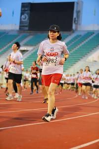 BIB: 982
                            <button type="button" onclick="openModal(5882848)" class="btn btn-primary btn-sm float-right btn-popup" data-toggle="modal" data-target=".modal-high-quality">
                        <i class="fas fa-shopping-cart"></i> Add to Cart
                    </button>
                                            <button type="button" onclick="isThisMe(5882848, true)" class="btn btn-success btn-sm float-right btn-popup btn-isme hidden" data-toggle="tooltip" data-placement="bottom" title="นี่คือรูปของคุณใช่ไหม คลิกที่นี่เพื่อเอาเข้าอัลบั้ม">
                        <i class="fas fa-plus"></i> Add to album
                    </button>
                    <button type="button" onclick="isThisMe(5882848, false)" class="btn btn-warning btn-sm float-right btn-popup btn-isnotme hidden">
                        <i class="fas fa-ban"></i> Remove from album
                    </button>