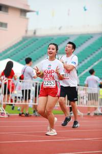 BIB: 2253
                            <button type="button" onclick="openModal(5886864)" class="btn btn-primary btn-sm float-right btn-popup" data-toggle="modal" data-target=".modal-high-quality">
                        <i class="fas fa-shopping-cart"></i> Add to Cart
                    </button>
                                            <button type="button" onclick="isThisMe(5886864, true)" class="btn btn-success btn-sm float-right btn-popup btn-isme hidden" data-toggle="tooltip" data-placement="bottom" title="นี่คือรูปของคุณใช่ไหม คลิกที่นี่เพื่อเอาเข้าอัลบั้ม">
                        <i class="fas fa-plus"></i> Add to album
                    </button>
                    <button type="button" onclick="isThisMe(5886864, false)" class="btn btn-warning btn-sm float-right btn-popup btn-isnotme hidden">
                        <i class="fas fa-ban"></i> Remove from album
                    </button>