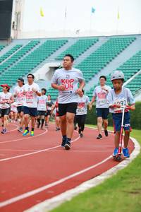 BIB: 8140, 32523, 992, 8139
                            <button type="button" onclick="openModal(5885439)" class="btn btn-primary btn-sm float-right btn-popup" data-toggle="modal" data-target=".modal-high-quality">
                        <i class="fas fa-shopping-cart"></i> Add to Cart
                    </button>
                                            <button type="button" onclick="isThisMe(5885439, true)" class="btn btn-success btn-sm float-right btn-popup btn-isme hidden" data-toggle="tooltip" data-placement="bottom" title="นี่คือรูปของคุณใช่ไหม คลิกที่นี่เพื่อเอาเข้าอัลบั้ม">
                        <i class="fas fa-plus"></i> Add to album
                    </button>
                    <button type="button" onclick="isThisMe(5885439, false)" class="btn btn-warning btn-sm float-right btn-popup btn-isnotme hidden">
                        <i class="fas fa-ban"></i> Remove from album
                    </button>