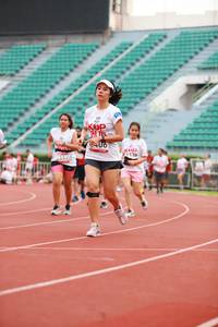 BIB: 406
                            <button type="button" onclick="openModal(5896757)" class="btn btn-primary btn-sm float-right btn-popup" data-toggle="modal" data-target=".modal-high-quality">
                        <i class="fas fa-shopping-cart"></i> Add to Cart
                    </button>
                                            <button type="button" onclick="isThisMe(5896757, true)" class="btn btn-success btn-sm float-right btn-popup btn-isme hidden" data-toggle="tooltip" data-placement="bottom" title="นี่คือรูปของคุณใช่ไหม คลิกที่นี่เพื่อเอาเข้าอัลบั้ม">
                        <i class="fas fa-plus"></i> Add to album
                    </button>
                    <button type="button" onclick="isThisMe(5896757, false)" class="btn btn-warning btn-sm float-right btn-popup btn-isnotme hidden">
                        <i class="fas fa-ban"></i> Remove from album
                    </button>