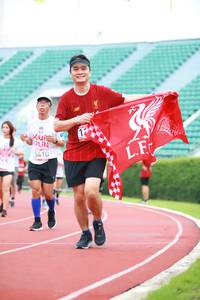 BIB: 5410
                            <button type="button" onclick="openModal(5886257)" class="btn btn-primary btn-sm float-right btn-popup" data-toggle="modal" data-target=".modal-high-quality">
                        <i class="fas fa-shopping-cart"></i> Add to Cart
                    </button>
                                            <button type="button" onclick="isThisMe(5886257, true)" class="btn btn-success btn-sm float-right btn-popup btn-isme hidden" data-toggle="tooltip" data-placement="bottom" title="นี่คือรูปของคุณใช่ไหม คลิกที่นี่เพื่อเอาเข้าอัลบั้ม">
                        <i class="fas fa-plus"></i> Add to album
                    </button>
                    <button type="button" onclick="isThisMe(5886257, false)" class="btn btn-warning btn-sm float-right btn-popup btn-isnotme hidden">
                        <i class="fas fa-ban"></i> Remove from album
                    </button>