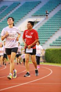 BIB: 7642, 7597
                            <button type="button" onclick="openModal(5882565)" class="btn btn-primary btn-sm float-right btn-popup" data-toggle="modal" data-target=".modal-high-quality">
                        <i class="fas fa-shopping-cart"></i> Add to Cart
                    </button>
                                            <button type="button" onclick="isThisMe(5882565, true)" class="btn btn-success btn-sm float-right btn-popup btn-isme hidden" data-toggle="tooltip" data-placement="bottom" title="นี่คือรูปของคุณใช่ไหม คลิกที่นี่เพื่อเอาเข้าอัลบั้ม">
                        <i class="fas fa-plus"></i> Add to album
                    </button>
                    <button type="button" onclick="isThisMe(5882565, false)" class="btn btn-warning btn-sm float-right btn-popup btn-isnotme hidden">
                        <i class="fas fa-ban"></i> Remove from album
                    </button>