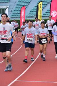 BIB: 2612, 3140, 8223, 8222
                            <button type="button" onclick="openModal(6104938)" class="btn btn-primary btn-sm float-right btn-popup" data-toggle="modal" data-target=".modal-high-quality">
                        <i class="fas fa-shopping-cart"></i> Add to Cart
                    </button>
                                            <button type="button" onclick="isThisMe(6104938, true)" class="btn btn-success btn-sm float-right btn-popup btn-isme hidden" data-toggle="tooltip" data-placement="bottom" title="นี่คือรูปของคุณใช่ไหม คลิกที่นี่เพื่อเอาเข้าอัลบั้ม">
                        <i class="fas fa-plus"></i> Add to album
                    </button>
                    <button type="button" onclick="isThisMe(6104938, false)" class="btn btn-warning btn-sm float-right btn-popup btn-isnotme hidden">
                        <i class="fas fa-ban"></i> Remove from album
                    </button>