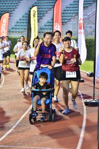 BIB: 684, 7280, 6471
                            <button type="button" onclick="openModal(6104410)" class="btn btn-primary btn-sm float-right btn-popup" data-toggle="modal" data-target=".modal-high-quality">
                        <i class="fas fa-shopping-cart"></i> Add to Cart
                    </button>
                                            <button type="button" onclick="isThisMe(6104410, true)" class="btn btn-success btn-sm float-right btn-popup btn-isme hidden" data-toggle="tooltip" data-placement="bottom" title="นี่คือรูปของคุณใช่ไหม คลิกที่นี่เพื่อเอาเข้าอัลบั้ม">
                        <i class="fas fa-plus"></i> Add to album
                    </button>
                    <button type="button" onclick="isThisMe(6104410, false)" class="btn btn-warning btn-sm float-right btn-popup btn-isnotme hidden">
                        <i class="fas fa-ban"></i> Remove from album
                    </button>