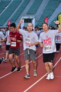 BIB: 8015, 6095, 8016
                            <button type="button" onclick="openModal(6104733)" class="btn btn-primary btn-sm float-right btn-popup" data-toggle="modal" data-target=".modal-high-quality">
                        <i class="fas fa-shopping-cart"></i> Add to Cart
                    </button>
                                            <button type="button" onclick="isThisMe(6104733, true)" class="btn btn-success btn-sm float-right btn-popup btn-isme hidden" data-toggle="tooltip" data-placement="bottom" title="นี่คือรูปของคุณใช่ไหม คลิกที่นี่เพื่อเอาเข้าอัลบั้ม">
                        <i class="fas fa-plus"></i> Add to album
                    </button>
                    <button type="button" onclick="isThisMe(6104733, false)" class="btn btn-warning btn-sm float-right btn-popup btn-isnotme hidden">
                        <i class="fas fa-ban"></i> Remove from album
                    </button>