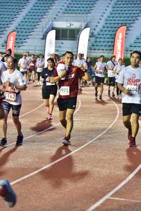 BIB: 404, 925, 162
                            <button type="button" onclick="openModal(6104394)" class="btn btn-primary btn-sm float-right btn-popup" data-toggle="modal" data-target=".modal-high-quality">
                        <i class="fas fa-shopping-cart"></i> Add to Cart
                    </button>
                                            <button type="button" onclick="isThisMe(6104394, true)" class="btn btn-success btn-sm float-right btn-popup btn-isme hidden" data-toggle="tooltip" data-placement="bottom" title="นี่คือรูปของคุณใช่ไหม คลิกที่นี่เพื่อเอาเข้าอัลบั้ม">
                        <i class="fas fa-plus"></i> Add to album
                    </button>
                    <button type="button" onclick="isThisMe(6104394, false)" class="btn btn-warning btn-sm float-right btn-popup btn-isnotme hidden">
                        <i class="fas fa-ban"></i> Remove from album
                    </button>