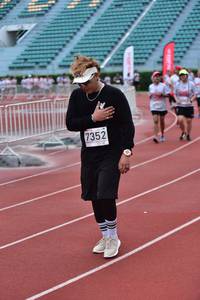 BIB: 7352
                            <button type="button" onclick="openModal(6105053)" class="btn btn-primary btn-sm float-right btn-popup" data-toggle="modal" data-target=".modal-high-quality">
                        <i class="fas fa-shopping-cart"></i> Add to Cart
                    </button>
                                            <button type="button" onclick="isThisMe(6105053, true)" class="btn btn-success btn-sm float-right btn-popup btn-isme hidden" data-toggle="tooltip" data-placement="bottom" title="นี่คือรูปของคุณใช่ไหม คลิกที่นี่เพื่อเอาเข้าอัลบั้ม">
                        <i class="fas fa-plus"></i> Add to album
                    </button>
                    <button type="button" onclick="isThisMe(6105053, false)" class="btn btn-warning btn-sm float-right btn-popup btn-isnotme hidden">
                        <i class="fas fa-ban"></i> Remove from album
                    </button>