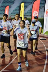 BIB: 826, 271, 7202
                            <button type="button" onclick="openModal(6104512)" class="btn btn-primary btn-sm float-right btn-popup" data-toggle="modal" data-target=".modal-high-quality">
                        <i class="fas fa-shopping-cart"></i> Add to Cart
                    </button>
                                            <button type="button" onclick="isThisMe(6104512, true)" class="btn btn-success btn-sm float-right btn-popup btn-isme hidden" data-toggle="tooltip" data-placement="bottom" title="นี่คือรูปของคุณใช่ไหม คลิกที่นี่เพื่อเอาเข้าอัลบั้ม">
                        <i class="fas fa-plus"></i> Add to album
                    </button>
                    <button type="button" onclick="isThisMe(6104512, false)" class="btn btn-warning btn-sm float-right btn-popup btn-isnotme hidden">
                        <i class="fas fa-ban"></i> Remove from album
                    </button>