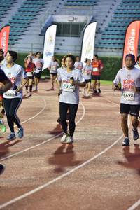 BIB: 8323, 6698, 3035
                            <button type="button" onclick="openModal(6104435)" class="btn btn-primary btn-sm float-right btn-popup" data-toggle="modal" data-target=".modal-high-quality">
                        <i class="fas fa-shopping-cart"></i> Add to Cart
                    </button>
                                            <button type="button" onclick="isThisMe(6104435, true)" class="btn btn-success btn-sm float-right btn-popup btn-isme hidden" data-toggle="tooltip" data-placement="bottom" title="นี่คือรูปของคุณใช่ไหม คลิกที่นี่เพื่อเอาเข้าอัลบั้ม">
                        <i class="fas fa-plus"></i> Add to album
                    </button>
                    <button type="button" onclick="isThisMe(6104435, false)" class="btn btn-warning btn-sm float-right btn-popup btn-isnotme hidden">
                        <i class="fas fa-ban"></i> Remove from album
                    </button>