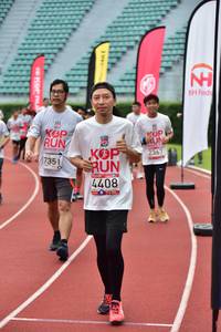 BIB: 2367, 4408, 7351
                            <button type="button" onclick="openModal(6104934)" class="btn btn-primary btn-sm float-right btn-popup" data-toggle="modal" data-target=".modal-high-quality">
                        <i class="fas fa-shopping-cart"></i> Add to Cart
                    </button>
                                            <button type="button" onclick="isThisMe(6104934, true)" class="btn btn-success btn-sm float-right btn-popup btn-isme hidden" data-toggle="tooltip" data-placement="bottom" title="นี่คือรูปของคุณใช่ไหม คลิกที่นี่เพื่อเอาเข้าอัลบั้ม">
                        <i class="fas fa-plus"></i> Add to album
                    </button>
                    <button type="button" onclick="isThisMe(6104934, false)" class="btn btn-warning btn-sm float-right btn-popup btn-isnotme hidden">
                        <i class="fas fa-ban"></i> Remove from album
                    </button>