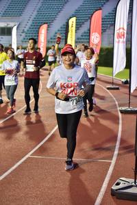 BIB: 8914, 8964, 734
                            <button type="button" onclick="openModal(6104530)" class="btn btn-primary btn-sm float-right btn-popup" data-toggle="modal" data-target=".modal-high-quality">
                        <i class="fas fa-shopping-cart"></i> Add to Cart
                    </button>
                                            <button type="button" onclick="isThisMe(6104530, true)" class="btn btn-success btn-sm float-right btn-popup btn-isme hidden" data-toggle="tooltip" data-placement="bottom" title="นี่คือรูปของคุณใช่ไหม คลิกที่นี่เพื่อเอาเข้าอัลบั้ม">
                        <i class="fas fa-plus"></i> Add to album
                    </button>
                    <button type="button" onclick="isThisMe(6104530, false)" class="btn btn-warning btn-sm float-right btn-popup btn-isnotme hidden">
                        <i class="fas fa-ban"></i> Remove from album
                    </button>