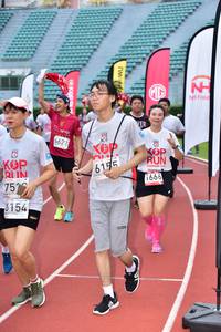 BIB: 6622, 6155, 759, 666, 154
                            <button type="button" onclick="openModal(6105023)" class="btn btn-primary btn-sm float-right btn-popup" data-toggle="modal" data-target=".modal-high-quality">
                        <i class="fas fa-shopping-cart"></i> Add to Cart
                    </button>
                                            <button type="button" onclick="isThisMe(6105023, true)" class="btn btn-success btn-sm float-right btn-popup btn-isme hidden" data-toggle="tooltip" data-placement="bottom" title="นี่คือรูปของคุณใช่ไหม คลิกที่นี่เพื่อเอาเข้าอัลบั้ม">
                        <i class="fas fa-plus"></i> Add to album
                    </button>
                    <button type="button" onclick="isThisMe(6105023, false)" class="btn btn-warning btn-sm float-right btn-popup btn-isnotme hidden">
                        <i class="fas fa-ban"></i> Remove from album
                    </button>