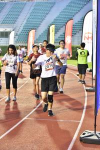 BIB: 856, 2076
                            <button type="button" onclick="openModal(6104521)" class="btn btn-primary btn-sm float-right btn-popup" data-toggle="modal" data-target=".modal-high-quality">
                        <i class="fas fa-shopping-cart"></i> Add to Cart
                    </button>
                                            <button type="button" onclick="isThisMe(6104521, true)" class="btn btn-success btn-sm float-right btn-popup btn-isme hidden" data-toggle="tooltip" data-placement="bottom" title="นี่คือรูปของคุณใช่ไหม คลิกที่นี่เพื่อเอาเข้าอัลบั้ม">
                        <i class="fas fa-plus"></i> Add to album
                    </button>
                    <button type="button" onclick="isThisMe(6104521, false)" class="btn btn-warning btn-sm float-right btn-popup btn-isnotme hidden">
                        <i class="fas fa-ban"></i> Remove from album
                    </button>