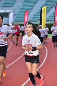 BIB: 5764
                            <button type="button" onclick="openModal(6104852)" class="btn btn-primary btn-sm float-right btn-popup" data-toggle="modal" data-target=".modal-high-quality">
                        <i class="fas fa-shopping-cart"></i> Add to Cart
                    </button>
                                            <button type="button" onclick="isThisMe(6104852, true)" class="btn btn-success btn-sm float-right btn-popup btn-isme hidden" data-toggle="tooltip" data-placement="bottom" title="นี่คือรูปของคุณใช่ไหม คลิกที่นี่เพื่อเอาเข้าอัลบั้ม">
                        <i class="fas fa-plus"></i> Add to album
                    </button>
                    <button type="button" onclick="isThisMe(6104852, false)" class="btn btn-warning btn-sm float-right btn-popup btn-isnotme hidden">
                        <i class="fas fa-ban"></i> Remove from album
                    </button>