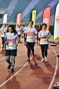 BIB: 7909, 7892, 6464
                            <button type="button" onclick="openModal(6104587)" class="btn btn-primary btn-sm float-right btn-popup" data-toggle="modal" data-target=".modal-high-quality">
                        <i class="fas fa-shopping-cart"></i> Add to Cart
                    </button>
                                            <button type="button" onclick="isThisMe(6104587, true)" class="btn btn-success btn-sm float-right btn-popup btn-isme hidden" data-toggle="tooltip" data-placement="bottom" title="นี่คือรูปของคุณใช่ไหม คลิกที่นี่เพื่อเอาเข้าอัลบั้ม">
                        <i class="fas fa-plus"></i> Add to album
                    </button>
                    <button type="button" onclick="isThisMe(6104587, false)" class="btn btn-warning btn-sm float-right btn-popup btn-isnotme hidden">
                        <i class="fas fa-ban"></i> Remove from album
                    </button>