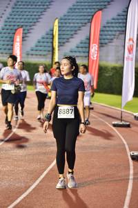 BIB: 8887
                            <button type="button" onclick="openModal(6104264)" class="btn btn-primary btn-sm float-right btn-popup" data-toggle="modal" data-target=".modal-high-quality">
                        <i class="fas fa-shopping-cart"></i> Add to Cart
                    </button>
                                            <button type="button" onclick="isThisMe(6104264, true)" class="btn btn-success btn-sm float-right btn-popup btn-isme hidden" data-toggle="tooltip" data-placement="bottom" title="นี่คือรูปของคุณใช่ไหม คลิกที่นี่เพื่อเอาเข้าอัลบั้ม">
                        <i class="fas fa-plus"></i> Add to album
                    </button>
                    <button type="button" onclick="isThisMe(6104264, false)" class="btn btn-warning btn-sm float-right btn-popup btn-isnotme hidden">
                        <i class="fas fa-ban"></i> Remove from album
                    </button>