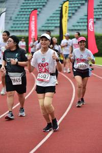 BIB: 7859, 4607, 7845
                            <button type="button" onclick="openModal(6104874)" class="btn btn-primary btn-sm float-right btn-popup" data-toggle="modal" data-target=".modal-high-quality">
                        <i class="fas fa-shopping-cart"></i> Add to Cart
                    </button>
                                            <button type="button" onclick="isThisMe(6104874, true)" class="btn btn-success btn-sm float-right btn-popup btn-isme hidden" data-toggle="tooltip" data-placement="bottom" title="นี่คือรูปของคุณใช่ไหม คลิกที่นี่เพื่อเอาเข้าอัลบั้ม">
                        <i class="fas fa-plus"></i> Add to album
                    </button>
                    <button type="button" onclick="isThisMe(6104874, false)" class="btn btn-warning btn-sm float-right btn-popup btn-isnotme hidden">
                        <i class="fas fa-ban"></i> Remove from album
                    </button>