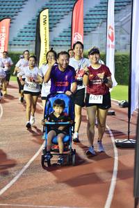 BIB: 280, 6471
                            <button type="button" onclick="openModal(6104411)" class="btn btn-primary btn-sm float-right btn-popup" data-toggle="modal" data-target=".modal-high-quality">
                        <i class="fas fa-shopping-cart"></i> Add to Cart
                    </button>
                                            <button type="button" onclick="isThisMe(6104411, true)" class="btn btn-success btn-sm float-right btn-popup btn-isme hidden" data-toggle="tooltip" data-placement="bottom" title="นี่คือรูปของคุณใช่ไหม คลิกที่นี่เพื่อเอาเข้าอัลบั้ม">
                        <i class="fas fa-plus"></i> Add to album
                    </button>
                    <button type="button" onclick="isThisMe(6104411, false)" class="btn btn-warning btn-sm float-right btn-popup btn-isnotme hidden">
                        <i class="fas fa-ban"></i> Remove from album
                    </button>