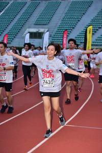 BIB: 679, 7435, 251
                            <button type="button" onclick="openModal(6104721)" class="btn btn-primary btn-sm float-right btn-popup" data-toggle="modal" data-target=".modal-high-quality">
                        <i class="fas fa-shopping-cart"></i> Add to Cart
                    </button>
                                            <button type="button" onclick="isThisMe(6104721, true)" class="btn btn-success btn-sm float-right btn-popup btn-isme hidden" data-toggle="tooltip" data-placement="bottom" title="นี่คือรูปของคุณใช่ไหม คลิกที่นี่เพื่อเอาเข้าอัลบั้ม">
                        <i class="fas fa-plus"></i> Add to album
                    </button>
                    <button type="button" onclick="isThisMe(6104721, false)" class="btn btn-warning btn-sm float-right btn-popup btn-isnotme hidden">
                        <i class="fas fa-ban"></i> Remove from album
                    </button>