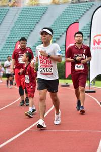 BIB: 2903, 662
                            <button type="button" onclick="openModal(6105105)" class="btn btn-primary btn-sm float-right btn-popup" data-toggle="modal" data-target=".modal-high-quality">
                        <i class="fas fa-shopping-cart"></i> Add to Cart
                    </button>
                                            <button type="button" onclick="isThisMe(6105105, true)" class="btn btn-success btn-sm float-right btn-popup btn-isme hidden" data-toggle="tooltip" data-placement="bottom" title="นี่คือรูปของคุณใช่ไหม คลิกที่นี่เพื่อเอาเข้าอัลบั้ม">
                        <i class="fas fa-plus"></i> Add to album
                    </button>
                    <button type="button" onclick="isThisMe(6105105, false)" class="btn btn-warning btn-sm float-right btn-popup btn-isnotme hidden">
                        <i class="fas fa-ban"></i> Remove from album
                    </button>